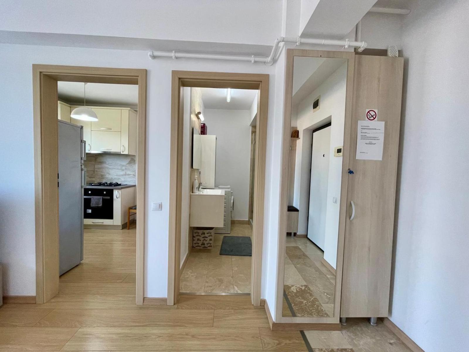 Yamaluxe Apartments - Between The Lakes - Close To Iulius Mall Cluj-Napoca Ngoại thất bức ảnh