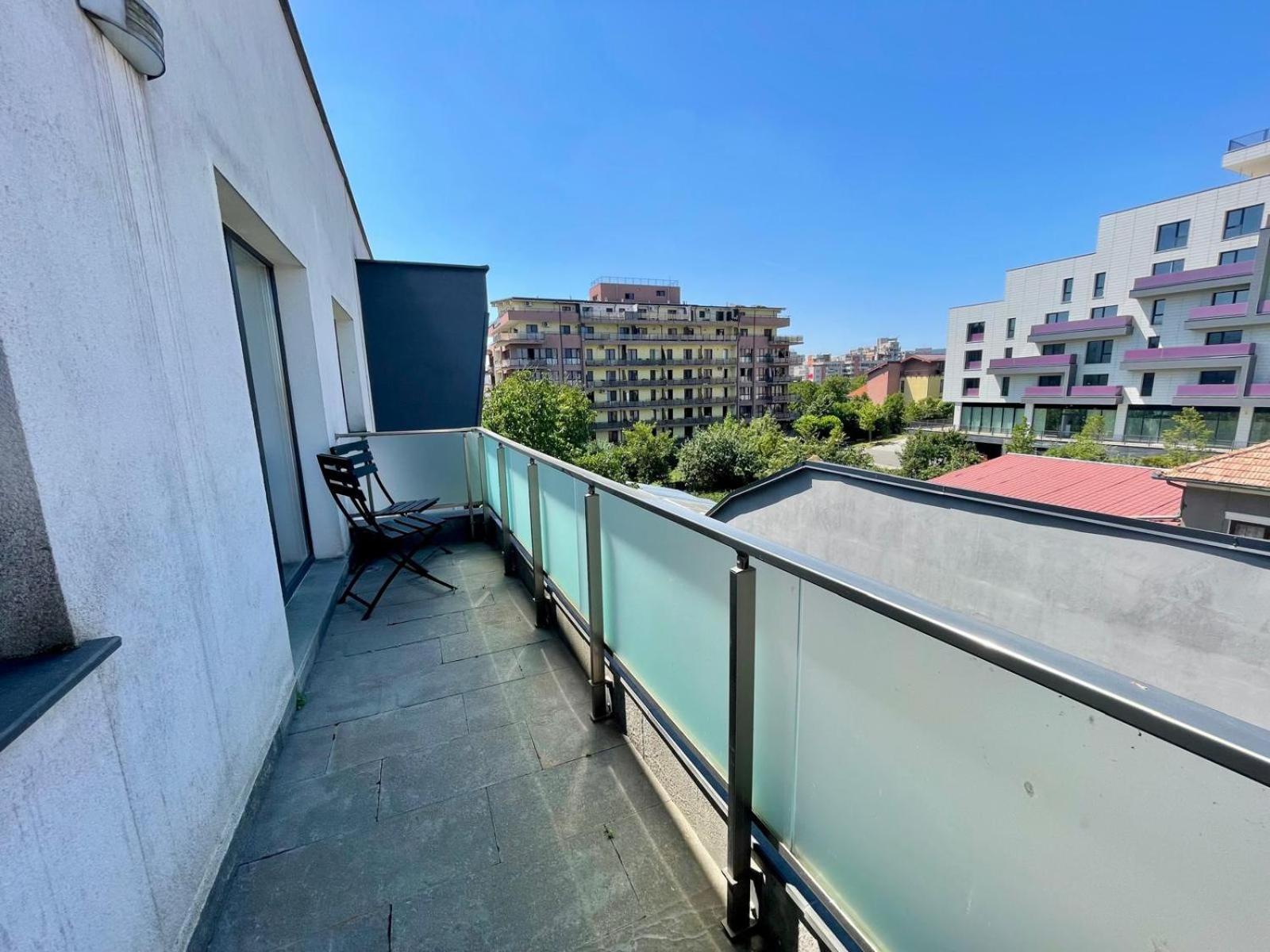 Yamaluxe Apartments - Between The Lakes - Close To Iulius Mall Cluj-Napoca Ngoại thất bức ảnh